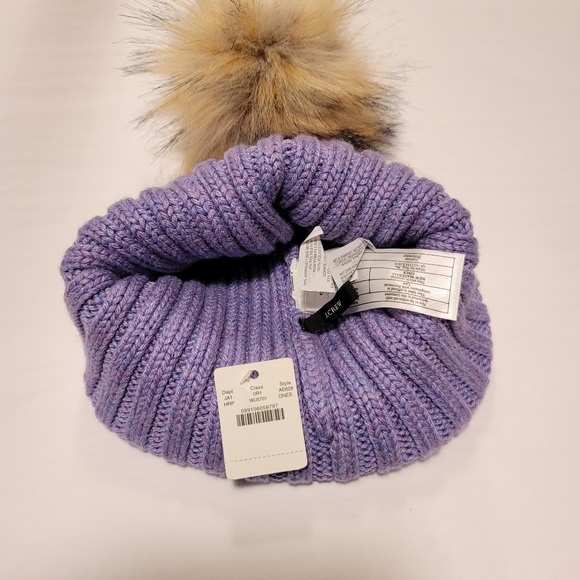 NEW! J Crew Ribbed beanie with faux-fur pom-pom Purple - Picture 3 of 4